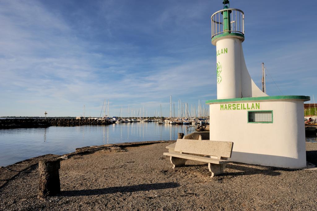 Port Rive Gauche Iona Lägenhet Marseillan  Exteriör bild